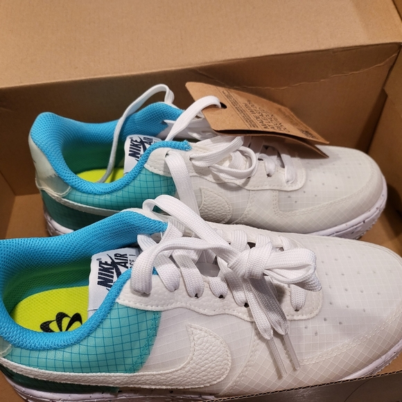 Nike Shoes - Nike Air Force